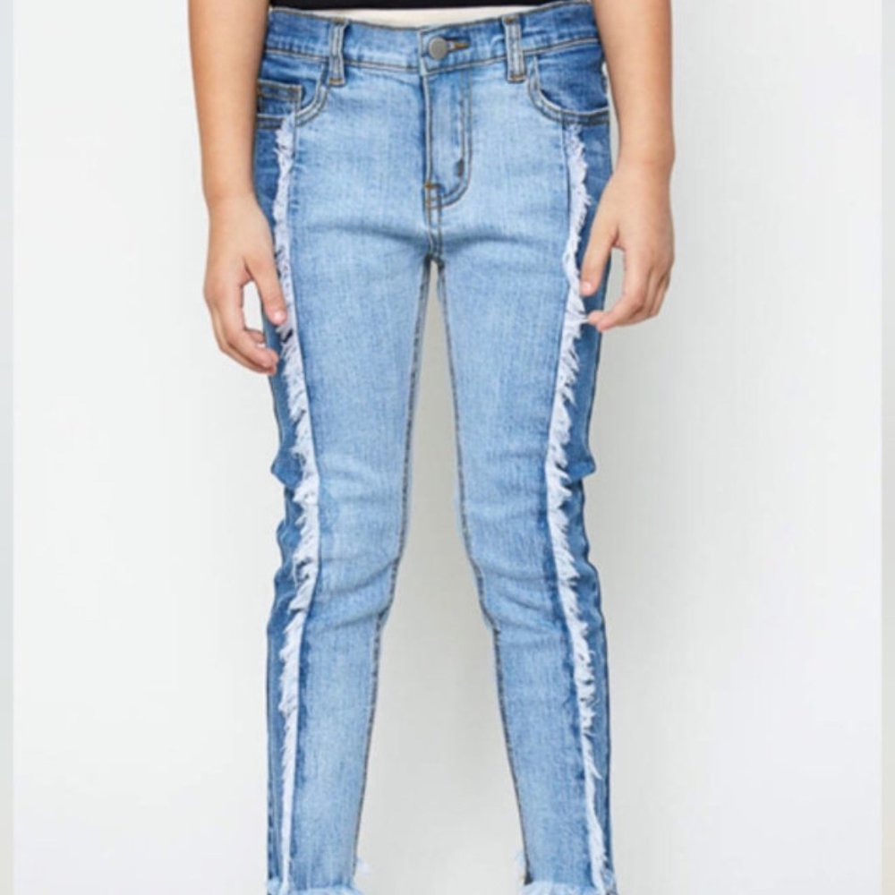 Girls Two Tone Frayed Jeans